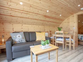 Glamping Pod 2 - Image 4