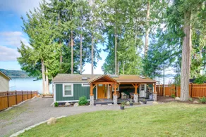 Port Ludlow Getaway on Hood Canal Near Hiking - Image 3