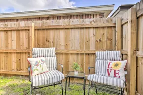 3 Mi to Downtown: Relaxing Stay in Edinburg Apt! - Image 2