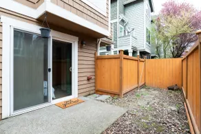 Snug Suite Near Greenlake! - Image 5