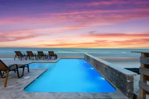 Pool, 7 Schlafzimmer, 7 Badezimmer, direkt am Meer, 4 Küchen - Image 3