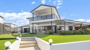 Opulent Canal-Front Retreat - Image 2