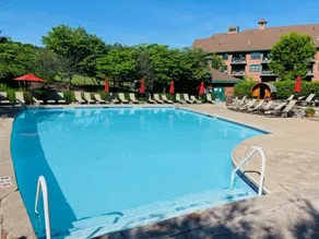 Walk to Waterpark Mtn Views Pool Hot Tub 240 - Image 3