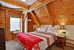 Killington Cabin Left: 4BR, Wood Stove, Hot Tub - Image 5