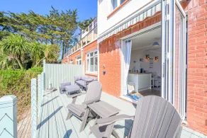Pandora Court Apartment 2 - Image 3