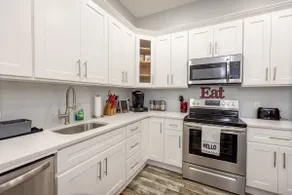 Hidden Mountain Gem 2 BR Apartment - Image 3