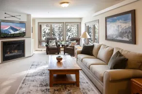 Stillwater Getaway - À pied des remontées mécaniques, récemment rénové avec salle Bonus et service de navette en hiver! - Image 2