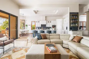 Stylish Arizona Abode - Desert Oasis w/ sprawling mtn views - Image 3