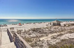 Studio w/ Pool Access - Walk to Miramar Beach! - Image 2