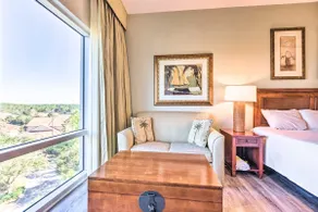 Studio w/ Pool Access - Walk to Miramar Beach! - Image 4