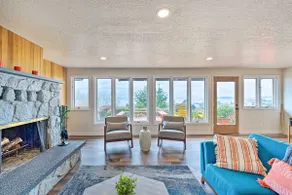 Lovely Coupeville Home w/ Puget Sound Views! - Image 5