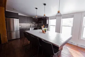 The Urban Chalet - Downtown - Image 5