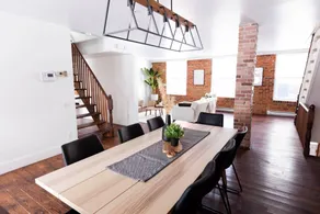 The Urban Chalet - Downtown - Image 4