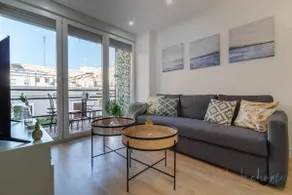 Apartment 2 in Estadio Sevilla, sleeps 6 and has a metro - Image 4