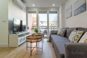 Apartment 2 in Estadio Sevilla, sleeps 6 and has a metro - Image 5