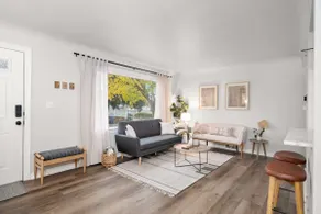 Cozy & Modern Downriver Spokane Home - Image 2
