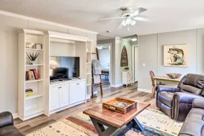 'Cypress Point' Spacious Home: Pier & Boat Launch! - Image 4