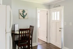 Relaxed 1 BR Near Lake with Fast WiFi, Fire Pit + - Image 5