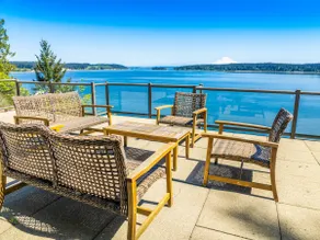 Waterfront Retreat with Mt. Rainier Views+Hot tub - Image 2