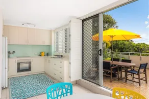 Kirra Gardens 15 on Kirra Point Beachfront - Min. 3 night stays! - Image 5