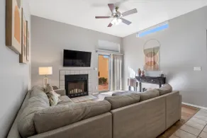 Welcome to the Oso Cozy Casita - No House guests without prior approval from host. - Image 3
