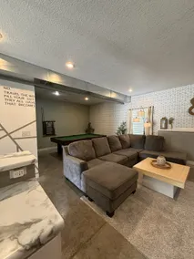 4 bedroom/4.5 bathroom/ 8 beds/ pets/ pool table - Image 4
