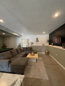4 bedroom/4.5 bathroom/ 8 beds/ pets/ pool table - Image 3