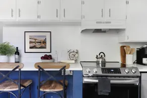 The Blue Bungalow - 4 beds And 7 Mins To Broadway! - Image 4