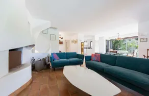 Large Provencal villa with swimming pool in lush greenery LIVE IN CANNES - Image 5