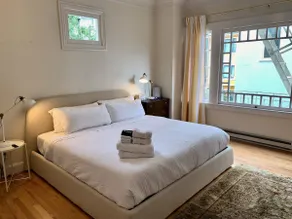 Gorgeous Apt High Atop Nob Hill - Image 3