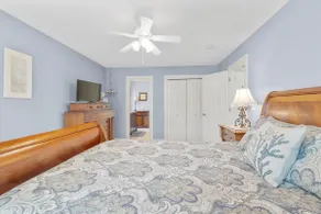 Pets OK, 150 yds to beach, modern, luxury (Journey) - Image 5