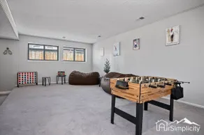 Spacious home w/ game room & firepit - Image 4