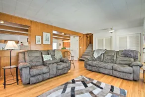 Cozy Postville Retreat w/ Fireplaces & Yard! - Image 5