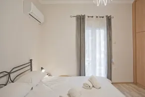 Cozy Studio at Kallithea, Fully Equipped - Image 4