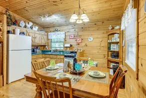 11 Mi to Dtwn: Franklin Cabin w/ Porch! - Image 2