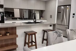 Beautiful New home in Throsby with 5 Bedrooms - Image 5