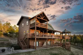 Private Pond • Hot Tub • Game Room • Near DT - Image 3