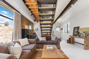 Loft House - On Heifer Station Vineyard - Image 2