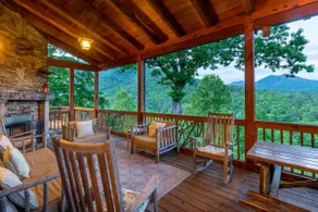 Serenity - Spectacular Mountain Views! - Image 2