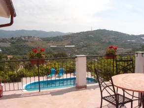 Ferienwohnung 'Le Mimose Bilo 4 Bis' mit Bergblick, Pool, Garten und WLAN – Haustiere erlaubt - Image 2