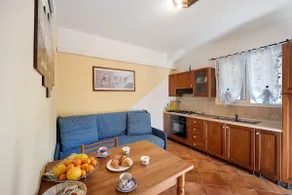Ferienwohnung 'Le Mimose Bilo 4 Bis' mit Bergblick, Pool, Garten und WLAN – Haustiere erlaubt - Image 4