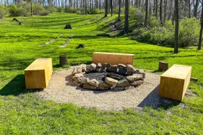 Charming Sharon Dwelling w/ Deck & Fire Pit! - Image 2