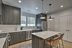 Chic & Sunny Provo Townhome w/ Rooftop Deck! - Image 4