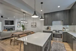 Chic & Sunny Provo Townhome w/ Rooftop Deck! - Image 5