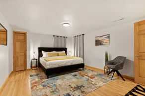 Spacious Five Bedroom House in Manhattan Kansas - Image 5