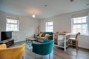Modern Apartment | Quiet Neighborhood | Free Parki - Image 5