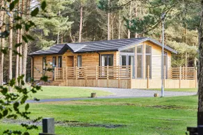 Host & Stay - Eller Beck, The Cabin In The Woods - Image 3