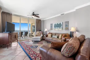 Beach Colony East #6D - Image 4