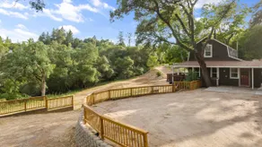 2 Bedroom Cabin in the Woods - Image 2