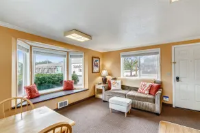 Sandcastle Inn #605 - Downtown Apartment! - Image 3